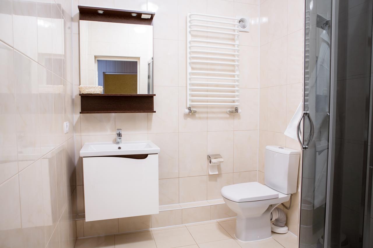Dubovtsy Hotel Grand Aristocrate מראה חיצוני תמונה